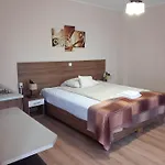 Kata Panzio 3*