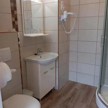 Konukevi Kata Panzio 3*